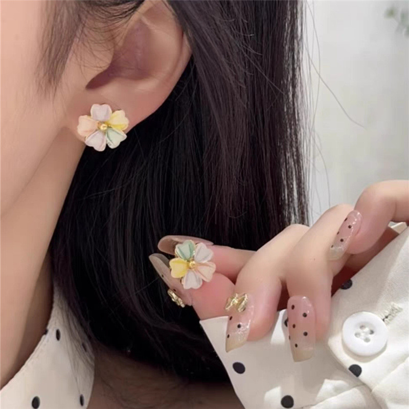 甘いカラフルな花のイヤリング 2025 新しいホットスタイルイヤリング女性のニッチデザインハイエンドの軽い豪華なイヤリング|undefined