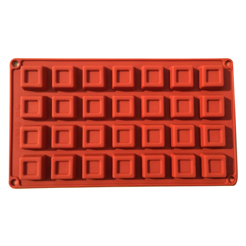 ������Բ�轺ģԲ������ģ ��ͨ��ĸ�轺����ģ������ƷģĽ˹