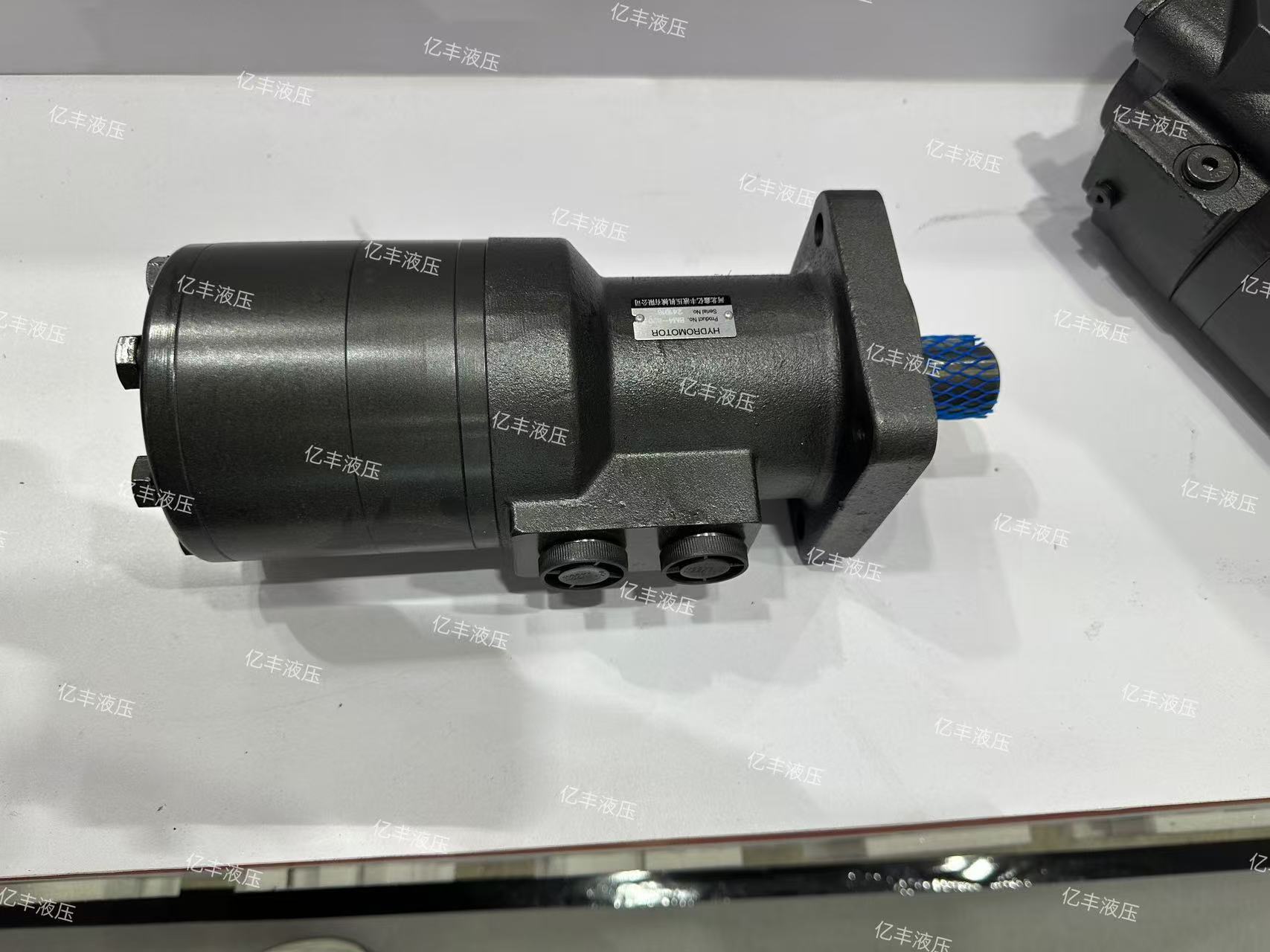 7a496ce4151bf3fbedc8eb54ecee57