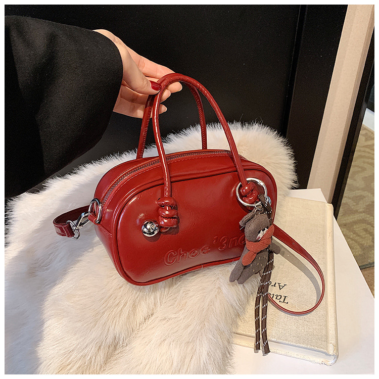 Retro soft leather solid color pillow bag for women, 2025 new trendy and fashionable single-shoulder crossbody bag, versatile hand-held bowling bag undefined