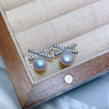 S925银针交叉X耳钉高级感百搭轻奢耳环8MM淡水馒头圆珍珠耳钉女