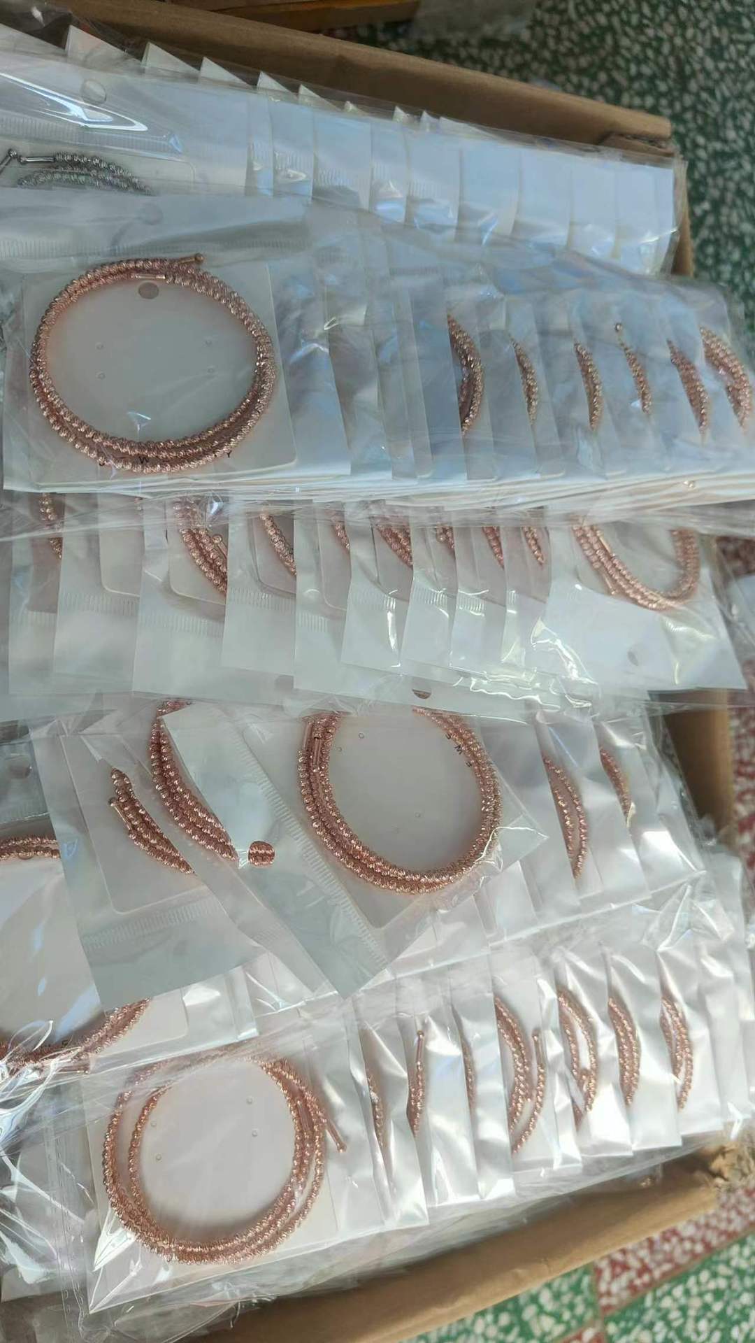 Metal Material Solid Color Pattern Casual Simple Style Solid Color Metal Wholesale Bangle