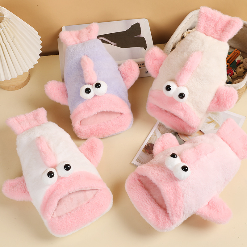 Cartoon plush cute water injection warm water bag student hand warmer hand warm baby hot water bag wholesale removable and washable Cartoon plush cute water injection warm water bag student hand warmer hand warm baby hot water bag wholesale removable and washable