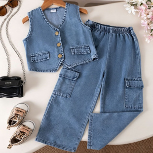���R�d�羳�W��Ůͯ���b���¿� ţ�Пo�䱳��ţ���Lѝ�ɼ�Ҫ��