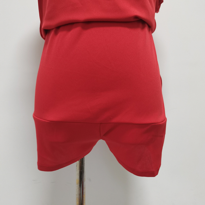 Robe courte élégante en satin pour femme – Robe de cocktail moulante taille haute sans bretelles (rouge cerise, mélange de polycoton extensible, bordure en dentelle florale)_voghion.com