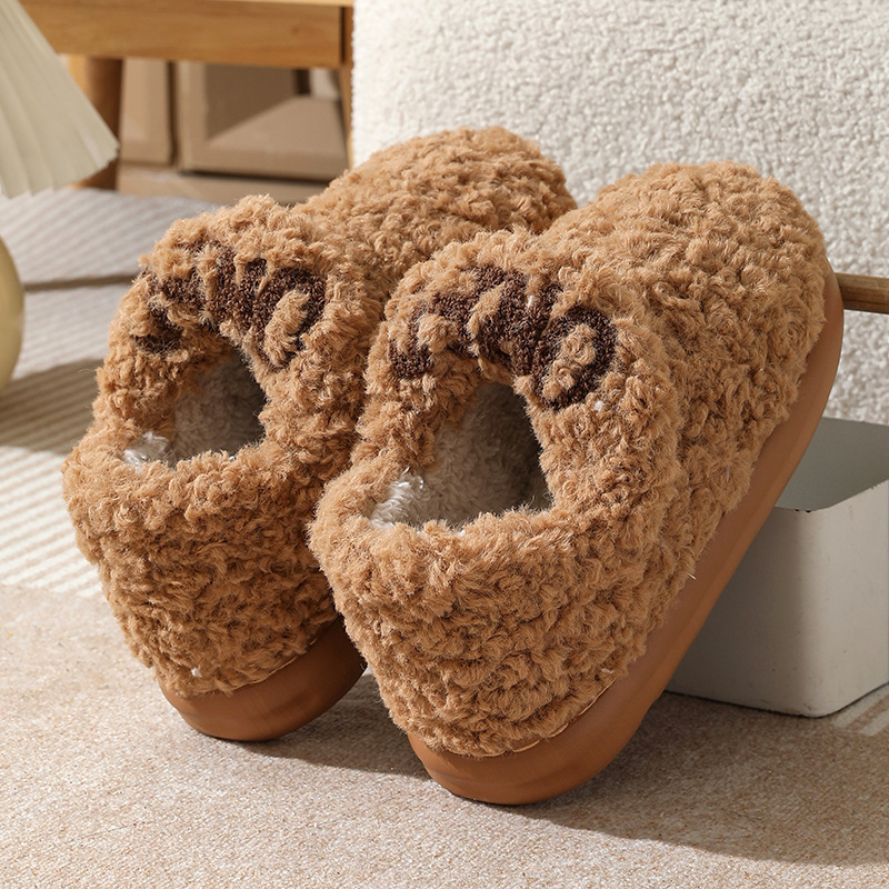 thumbnail image 1 of Nuevas zapatillas de algodón de tacón alto para parejas, zapatos de algodón antideslizantes de interior para el hogar con suela gruesa de felpa cálida para invierno para mujer, 1 of 5