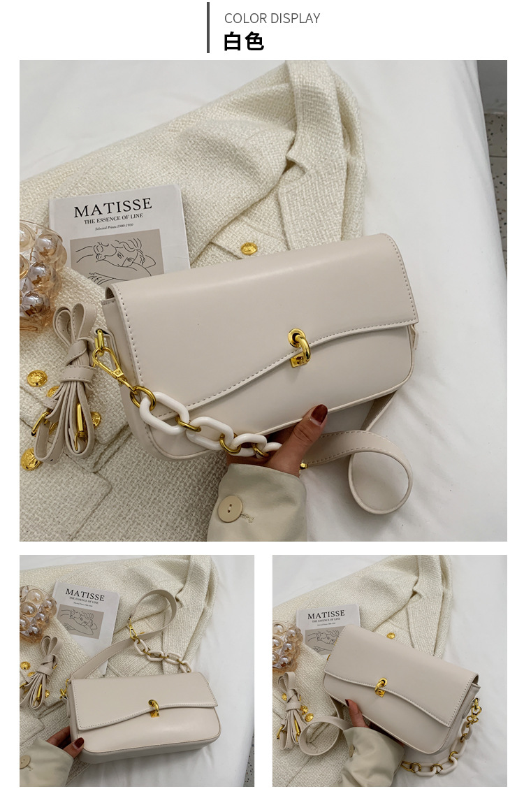 New Trend Texture One-shoulder Messenger Bag Chain Texture Small Square Bag display picture 5