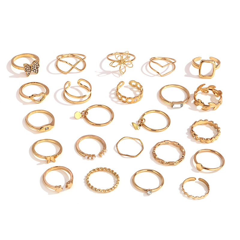 Sprankelende ring voor dames, vervaardigd met romantiek. Elegant en comfortabel, ontworpen om uw charme te accentueren. Een subtiel maar prachtig sieraad voor een date._voghion.com