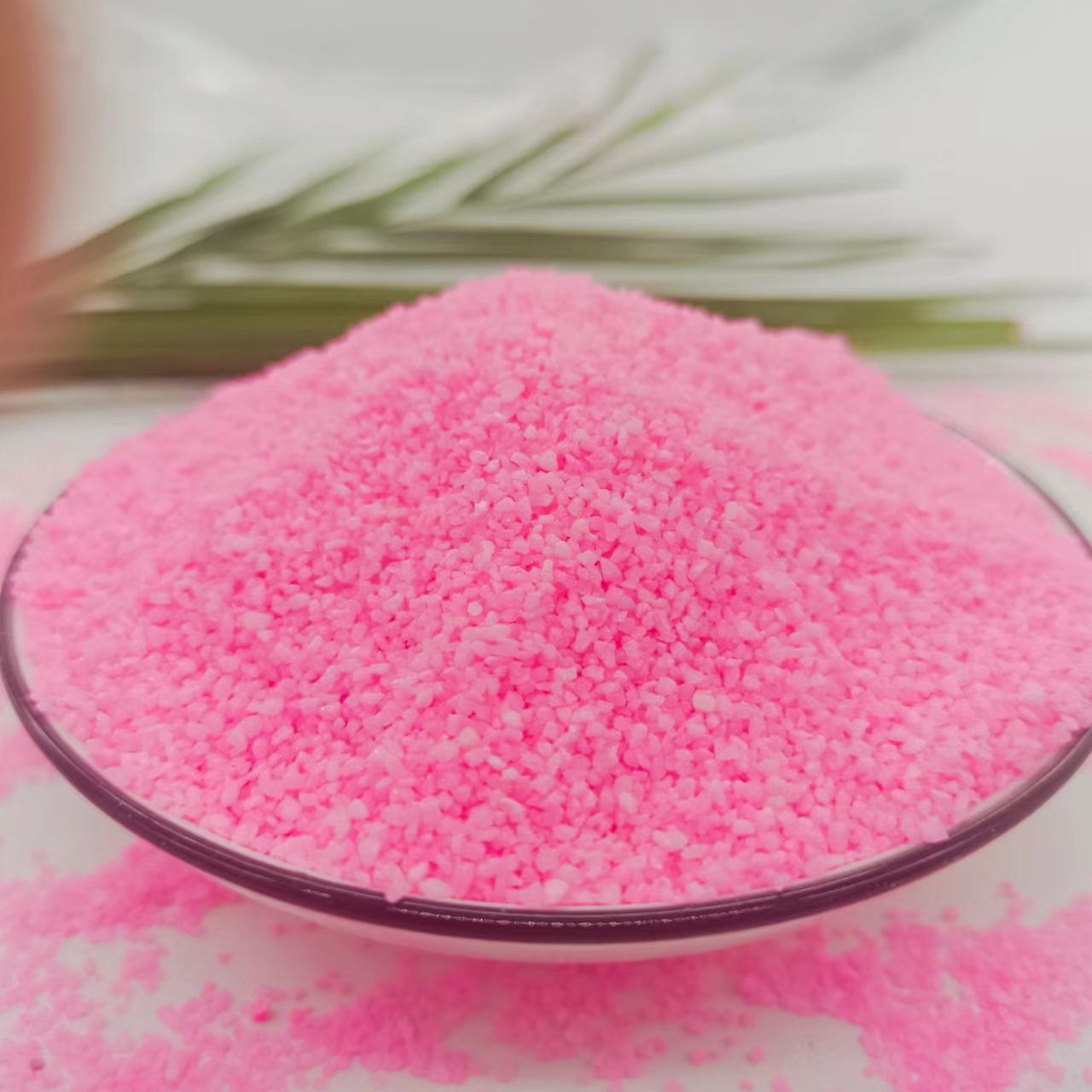 厂家出售彩色沙子染色彩砂烧结彩砂网红砂沙滩用砂造景用砂