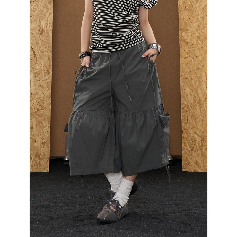 American Retro Design Drawstring Pleated Wide-Leg Pants for Women, Loose Fit with Large Pockets, Workwear Style, Cropped Casual Pants, Trendy