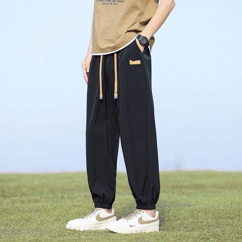 Black elasticated ankles [Single piece]