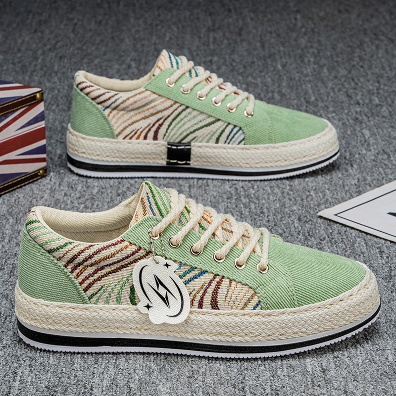 Zapatos de tela de paja de moda personales para hombres zapatos de skate primavera 2025 nuevos zapatos casuales de pescador para hombres zapatos estudiantes