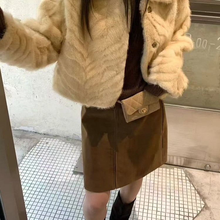 感皮毛一体金叶水貂皮草女2025秋冬新款翻领毛茸外套短款