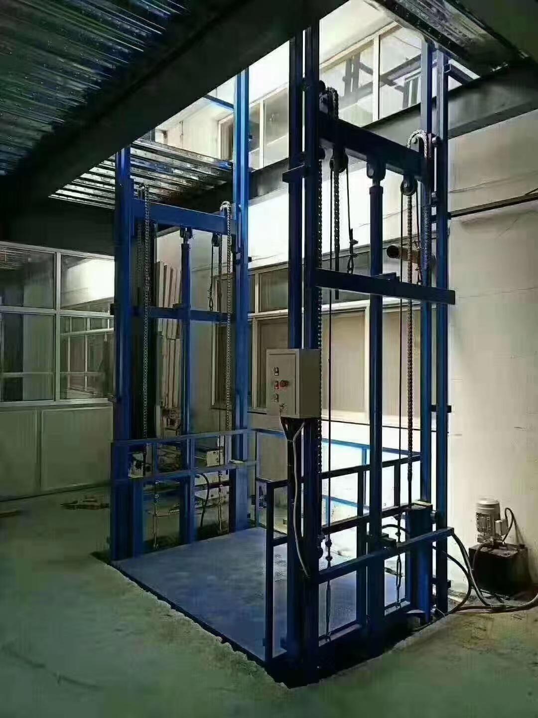 Industrial lifting platform, hydraulic platform, guide rail for lifting equipment, large-tonnage workshop, factory, and cold storage loading and unloading platform, guide rail