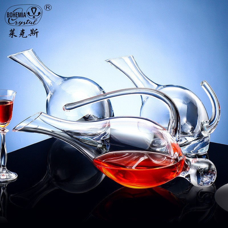 Importación checa sin plomo de cristal de estilo europeo simple de estilo doméstico de decantación ligeramente lujosa diversificación de botellas de vino tinto