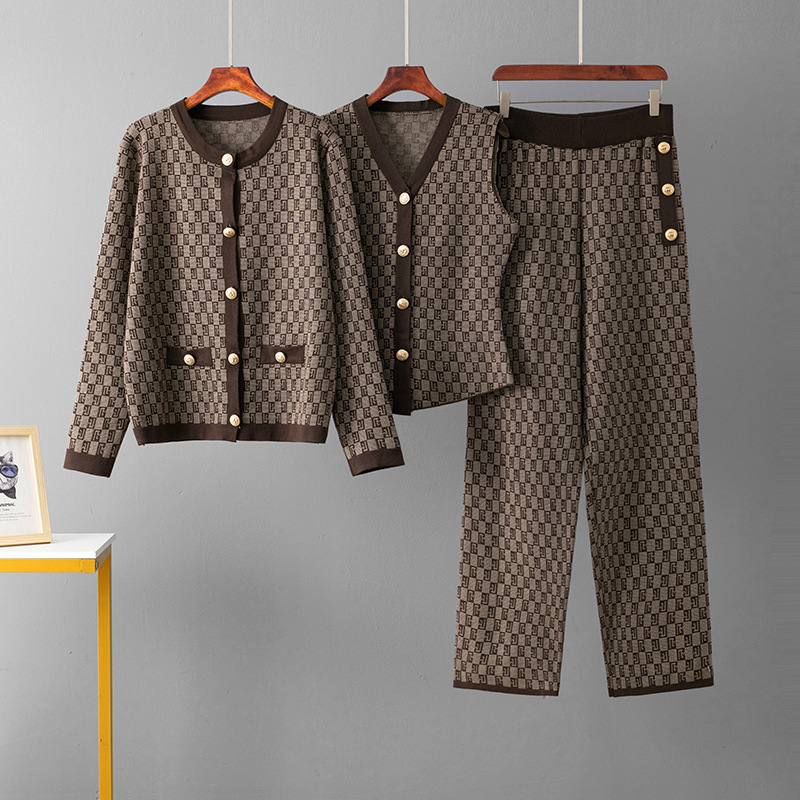 Cross-border Jacquard Wool Three-piece Cardigan Crewneck Button Top Knitted Vest Loose Casual Pants suit
