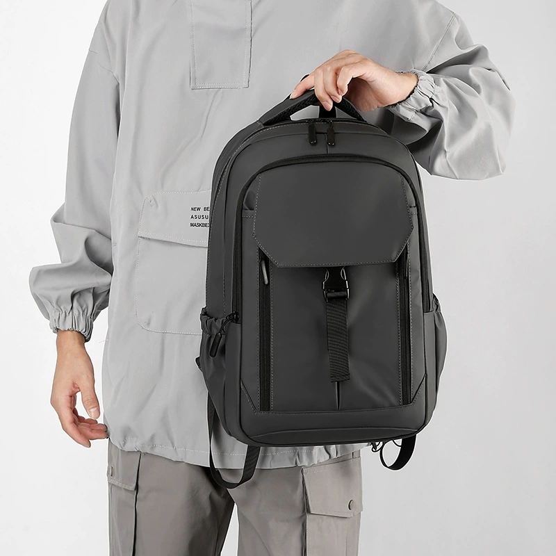 Capacious backpack for traveling, trend laptop, school bag for elementary school students, 15.6inch, simple and elegant design