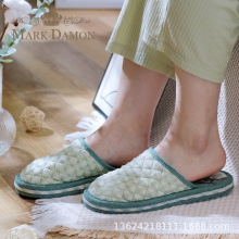 韩版格子猫爪三层加厚布艺拖鞋居家室内木地板包头拖鞋布底静音