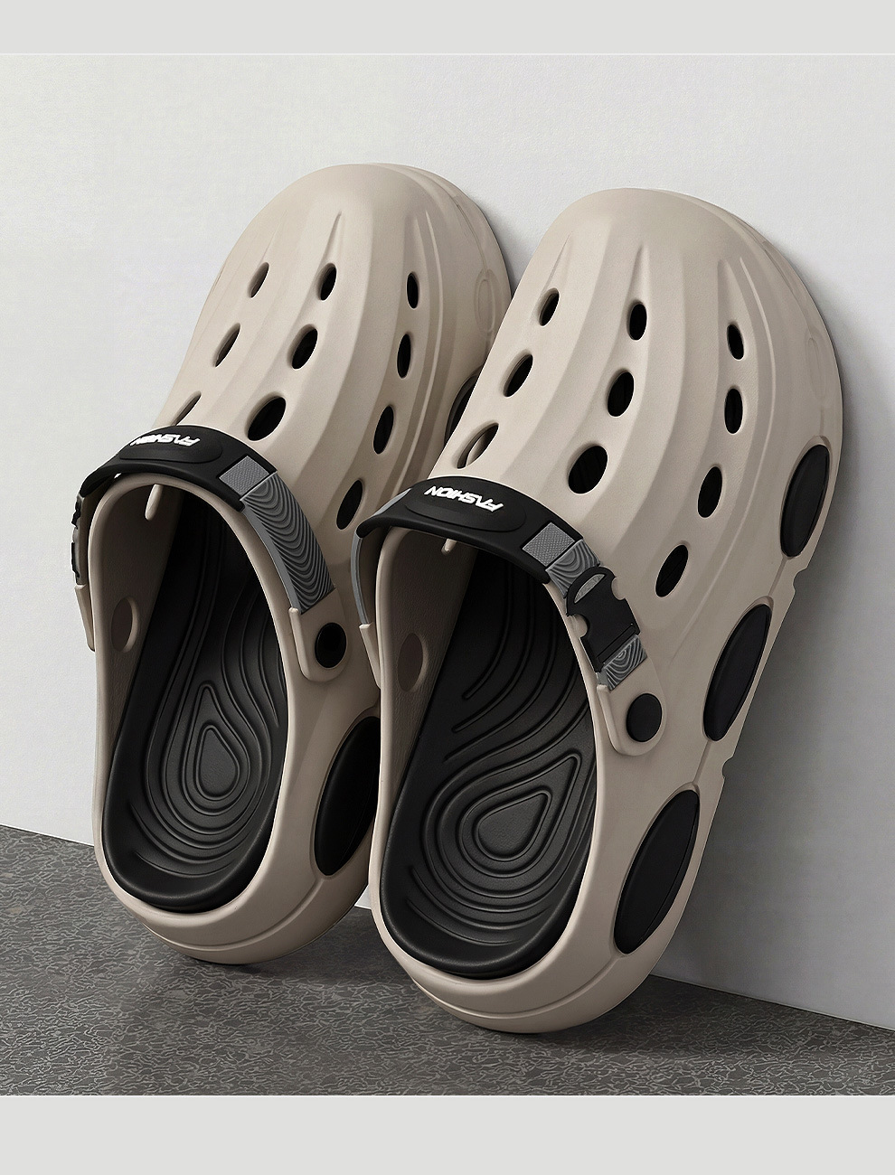 Breathable Men's Clogs Comfortable Color-block Casual Slippers_voghion.com