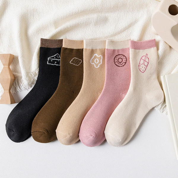 N003 female wool circle