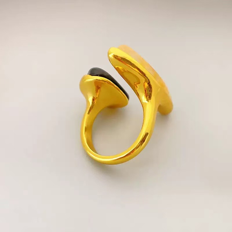 Anello da donna in stile europeo e americano INS, semplice, irregolare, leggero, alla moda, versatile, di alta qualità._voghion.com