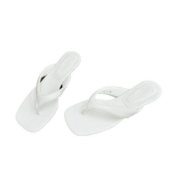 French Sandals Clip Flip-flops Fairy Shoes Summer Outer Wear 2025 New Style Simple Thong Wedge Sandals for Women