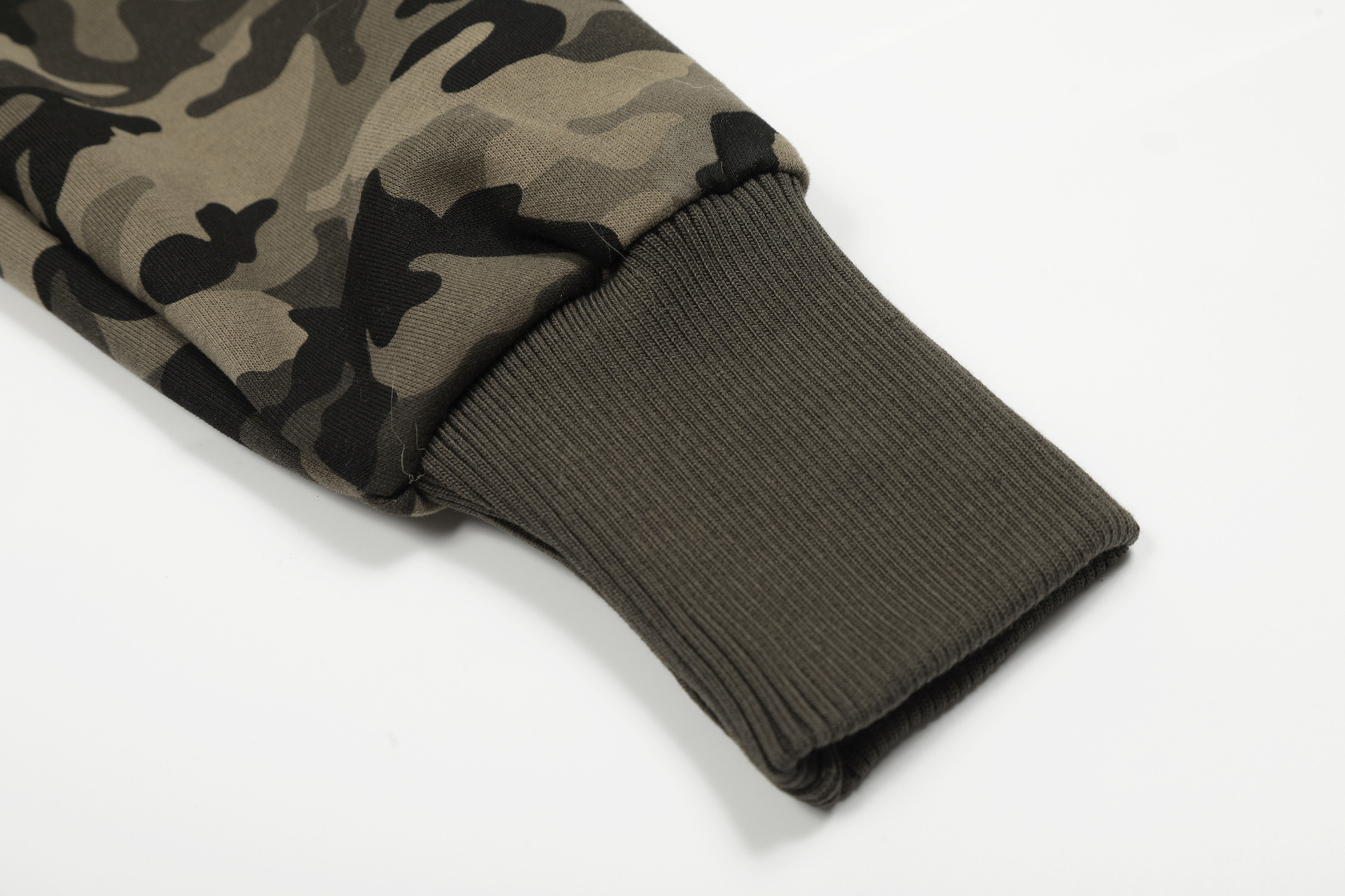 Sweat à capuche style rétro américain pour homme, veste courte à col en fourrure, style cardigan, collection automne 2025_voghion.com