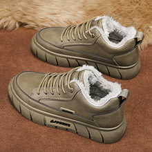 冬季新款时尚加绒中帮厚底板鞋休闲保暖小白鞋男士学生版运动潮鞋