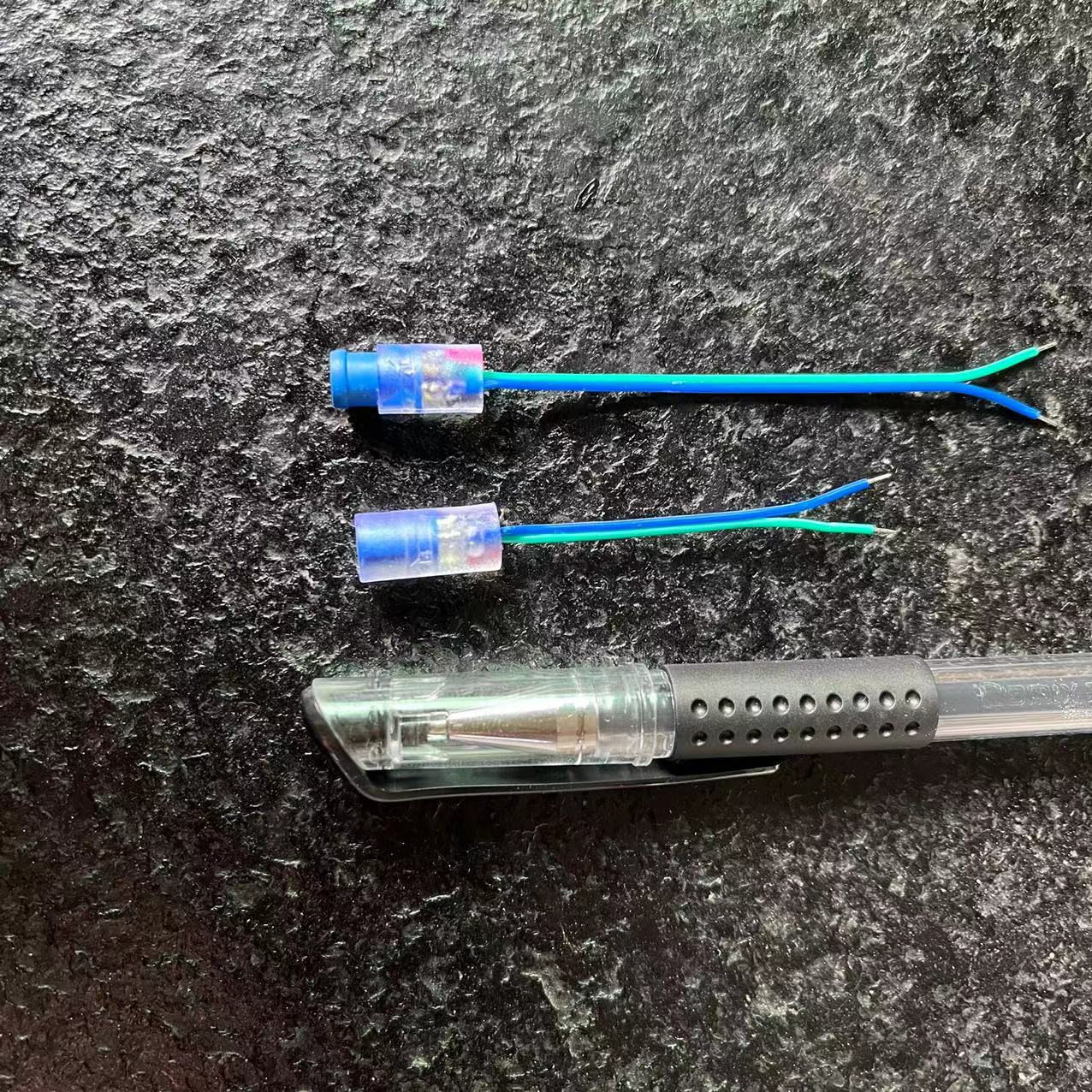 小插头线小体积防水端子线MINI两芯防水公母对插线小防水插头