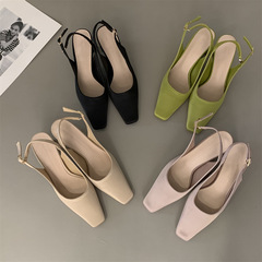 French thick heel black toe sandals fairy shoes 2024 new summer temperament high heels square toe shoes