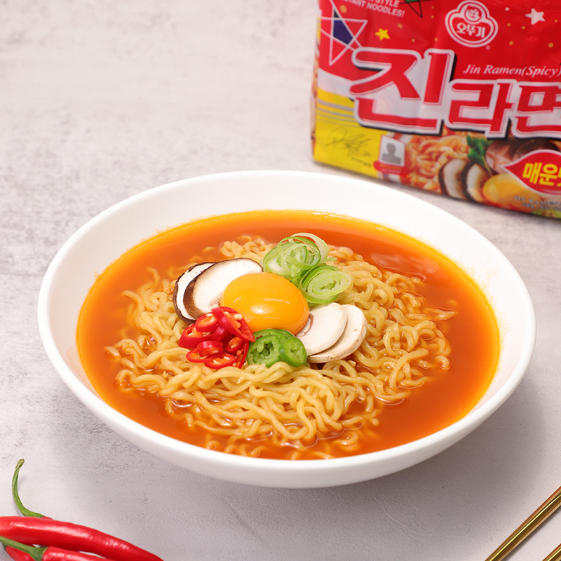 South Korea imported tumbler gold ramen 120g * 5 packs of spicy real ramen instant noodles boiled noodles Korean instant noodles