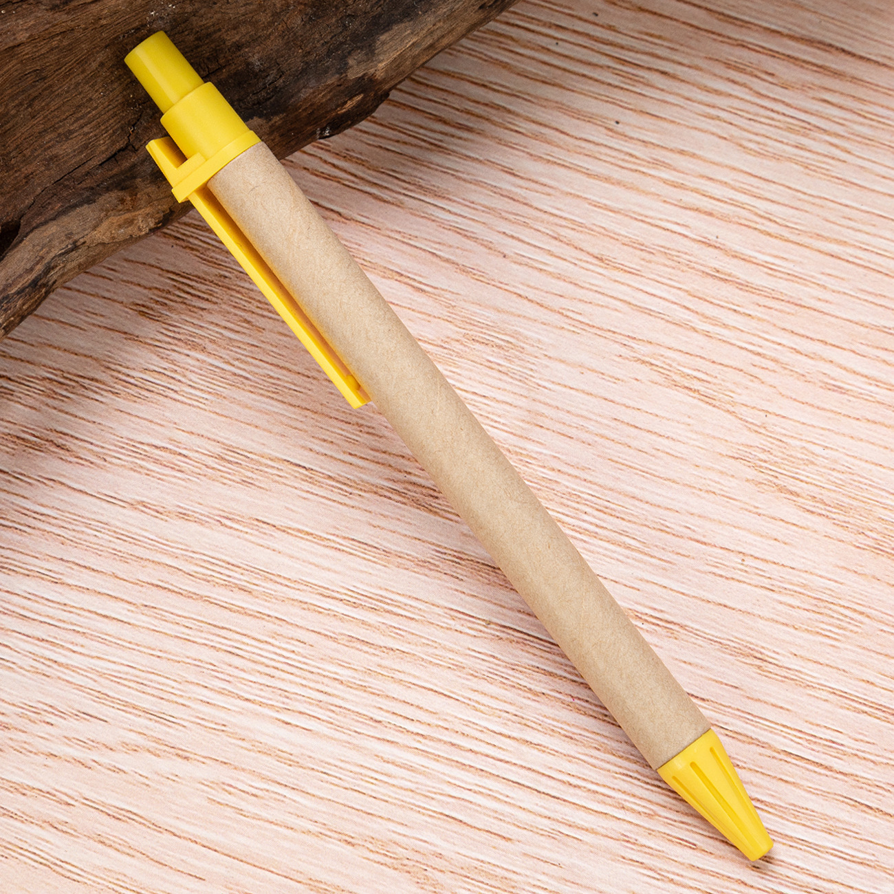 Presione bolígrafo de plástico de papel movible bolígrafo de regalo publicitario de papelería mayorista de estudiantes imprime logotipo de papel kraft bolígrafo de plástico