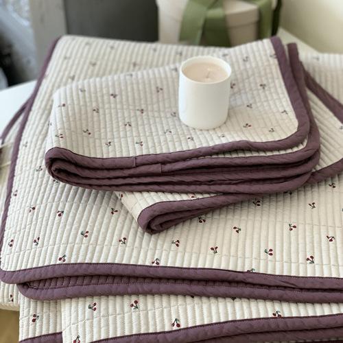 Cotton bed cover three-piece set Ins style pure cotton quilted bed cover thickened bed sheet three-piece set four seasons pure cotton bed cover
