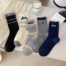 秋冬蝴蝶结袜子女中筒袜学院风花边布标纽扣饰品堆堆袜日系无骨袜