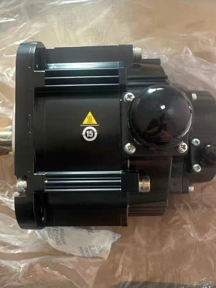 SGDM-04AC-SD2B原装安川伺服驱动器