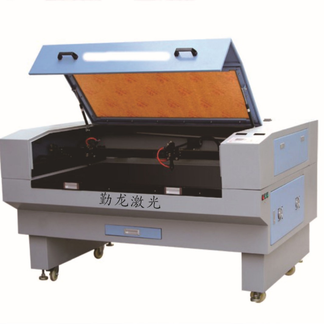 有机玻璃专用高精度高速度大功率130W激光切割机激光雕刻机