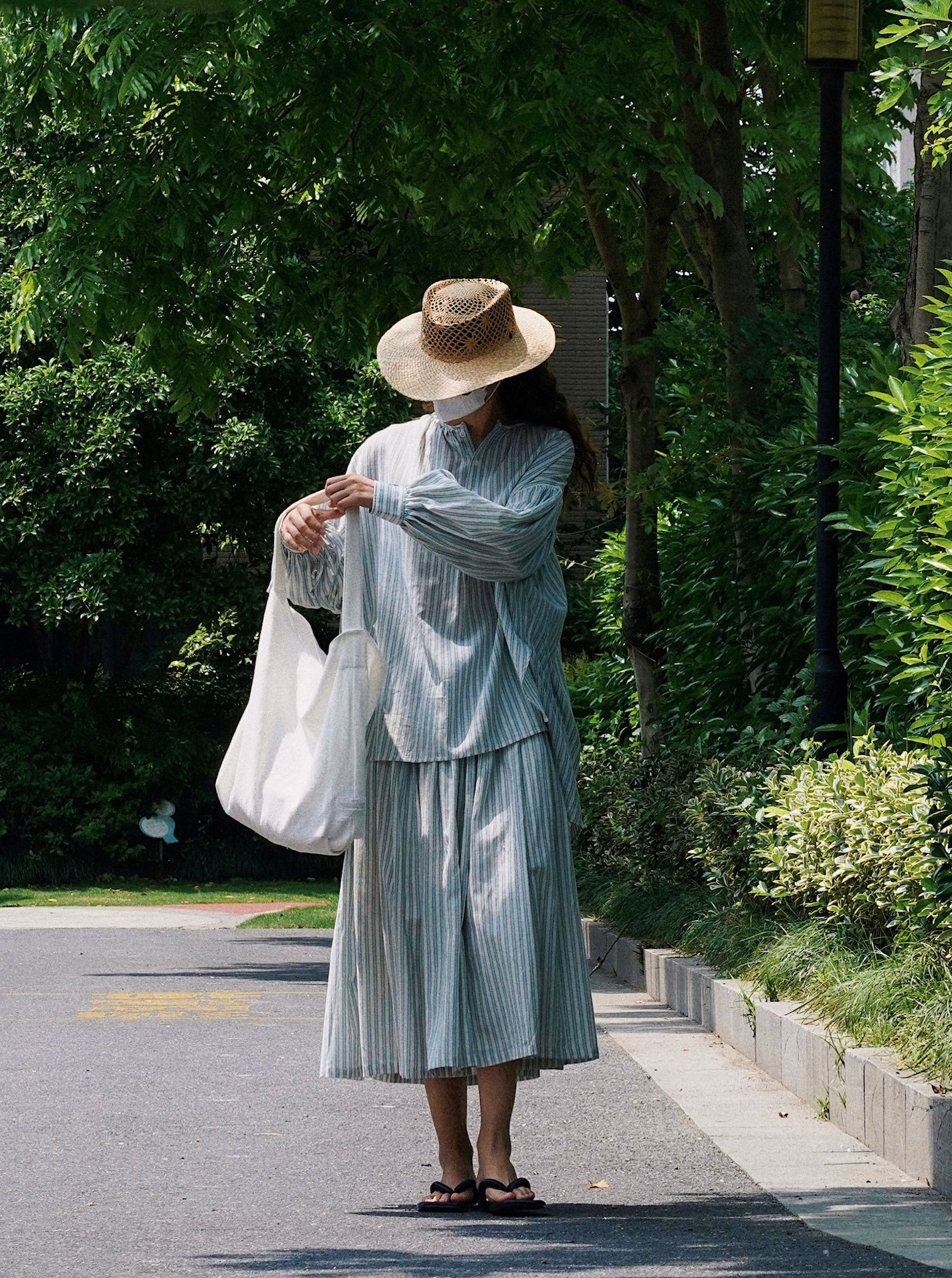 5799D3D5-87DE-4EBB-96F0-A8D18E