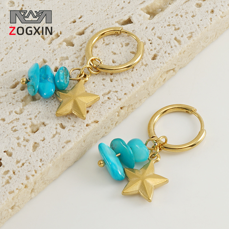 Pendientes de aro dorados con estrella y piedra natural_voghion.com