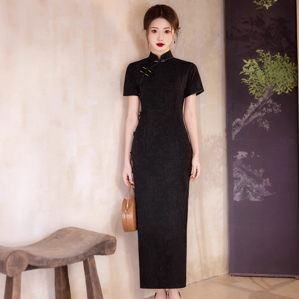 Cheongsam 2025 New Improved Retro Toasting Dress Bride Short-sleeved Black Engagement New Chinese Wedding dress Women