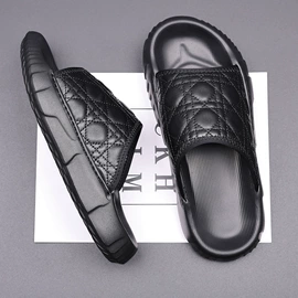 男式棉鞋;男式休闲单鞋;男式凉鞋