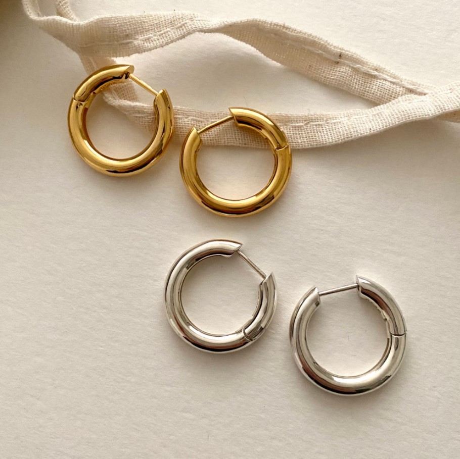 1 Pair Quantity Holiday, Daily Occasion 1 Pair 925 Sterling Silver Solid Color Hoop Earrings