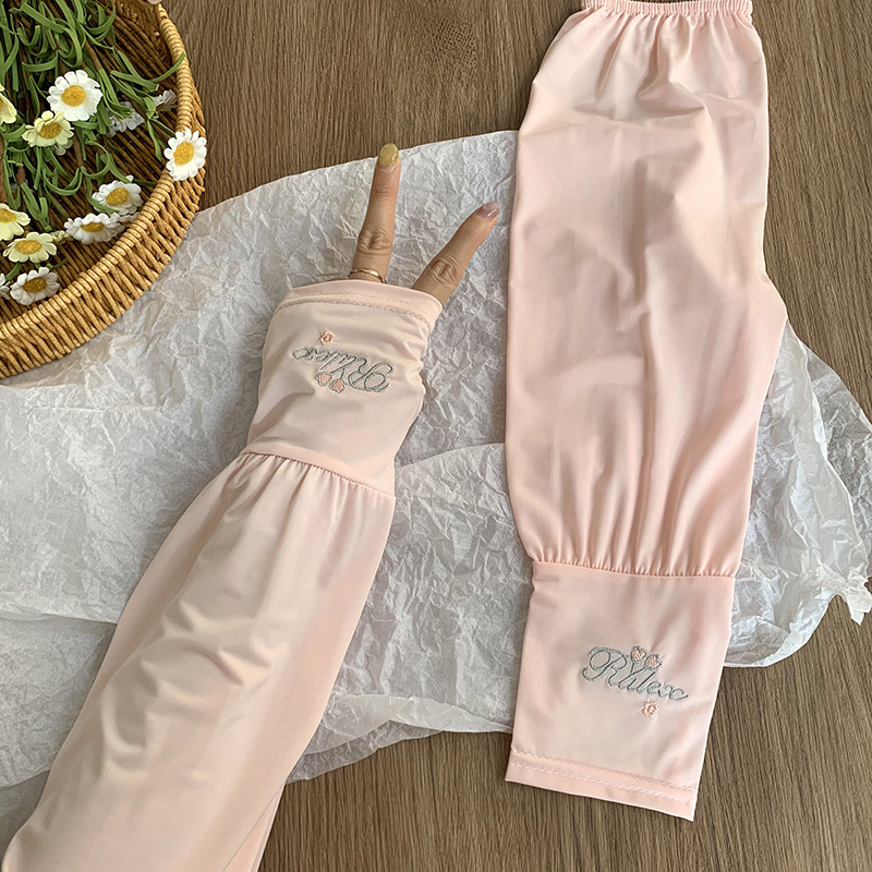 Protector solar suelto para conducir mangas de seda de hielo para mujer de verano estilo fino para andar en bicicleta, sombrilla, mangas de protección transpirables, brazos y brazos al por mayor