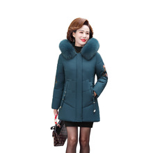 本命年红色妈妈棉袄子女冬装外套中国风刺绣喜婆婆婚宴装羽绒棉服