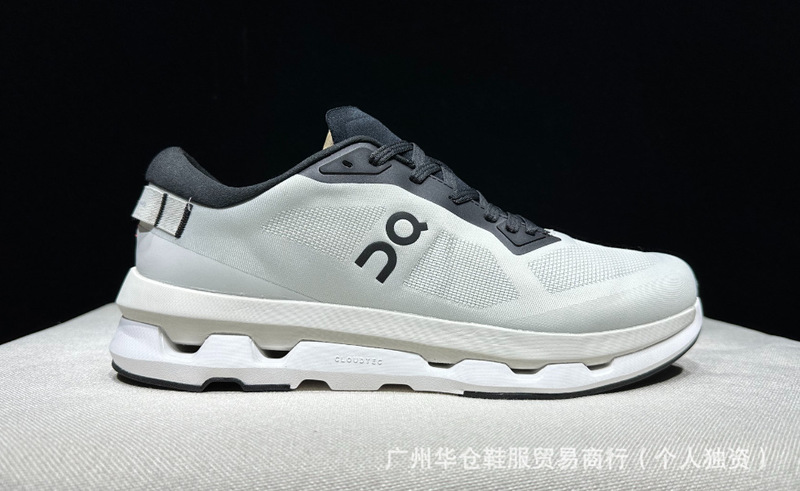Kith x On Cloudzone 連名超軽量クッション性テニスシューズ、男性と女性用、快適で多用途なスポーツシューズ|undefined