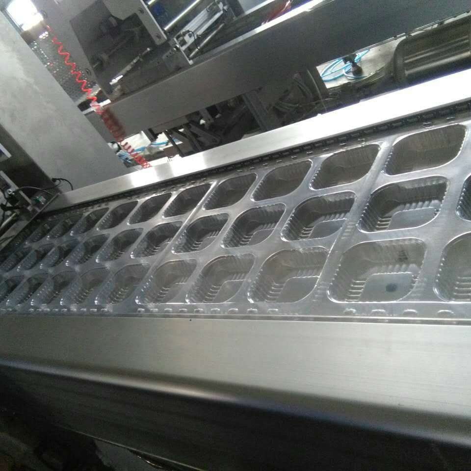 全自动拉伸硬盒软膜两用气调包装机-肉制品海产品气调包装-贝尔