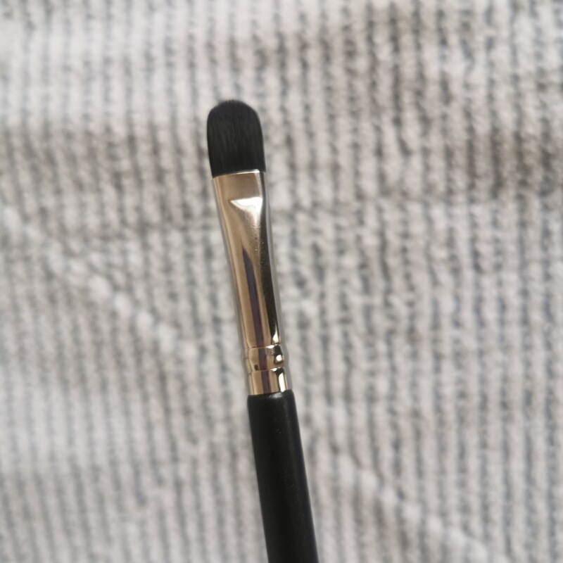 Manufacturer Sells m Brand 247 in Stock # Copper Tube, Concealer Eyeshadow Makeup Brush, Cangzhou Eye Makeup Portable Cosmetics