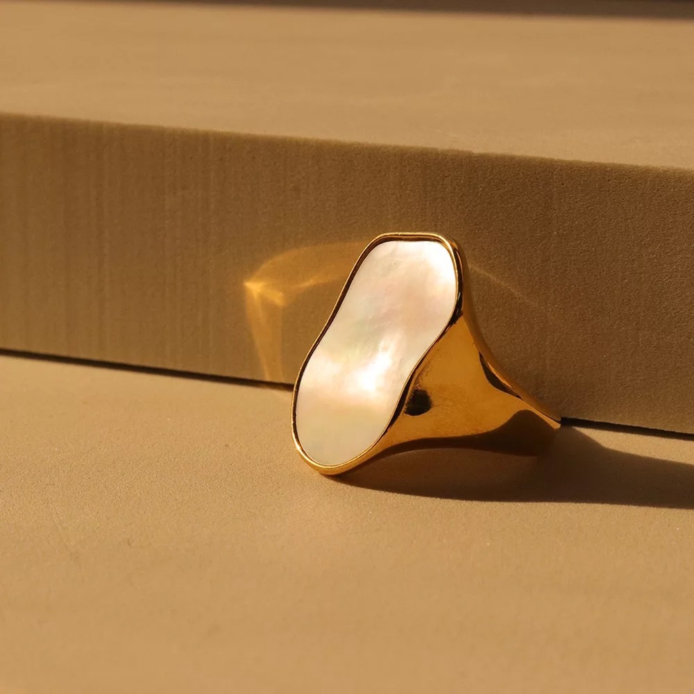 Titanium Steel Material Wholesale Vacation Shell Titanium Steel Shell Rings