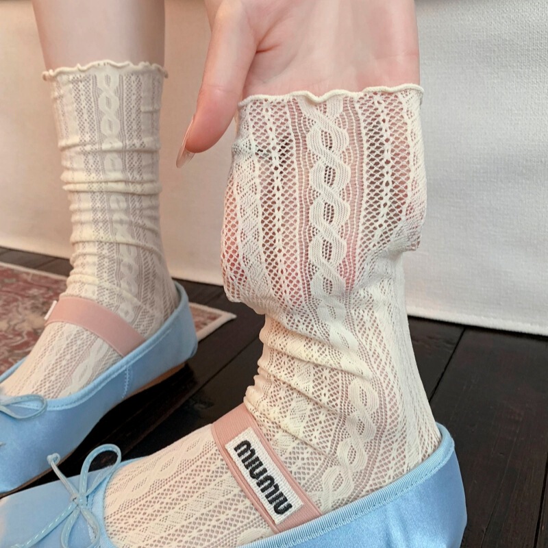 Ballet-style lace socks for women, mid-calf socks, spring-summer thin hollow mesh stacked socks, Miu-style solid color calf socks Ballet-style lace socks for women, mid-calf socks, spring-summer thin hollow mesh stacked socks, Miu-style solid color calf socks
