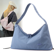 Colorful Fox韩风ins2024冬季新款女包 纯色尼龙布单肩斜挎腋下包