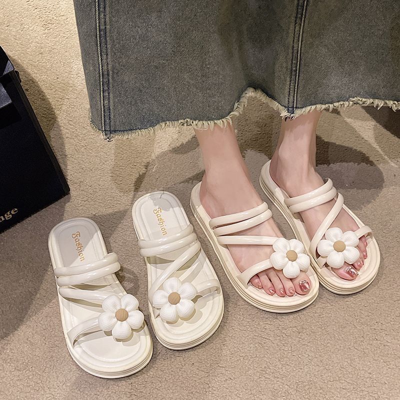 Summer sandals